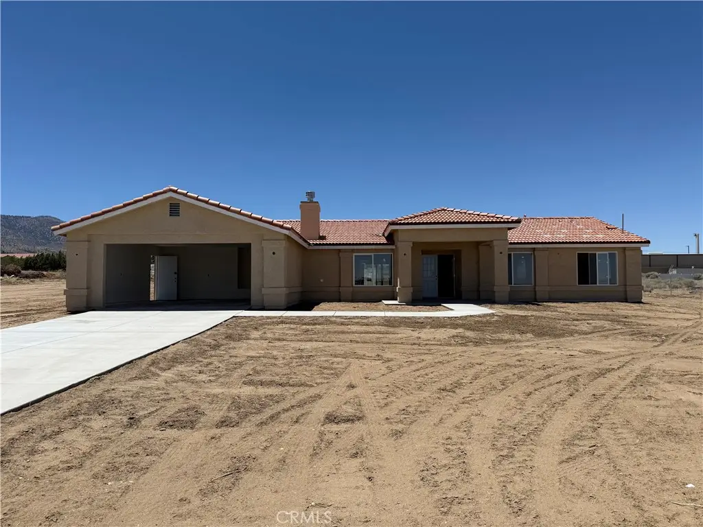 9570 Mescalero Road, Phelan, CA 92371 - Image #1