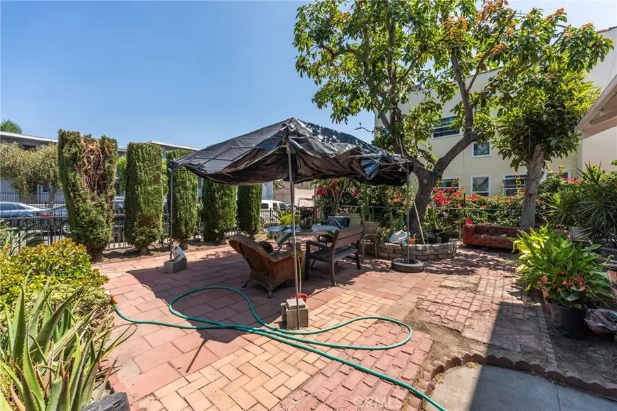 2508 Saturn Avenue, Huntington Park, CA 90255 - #2