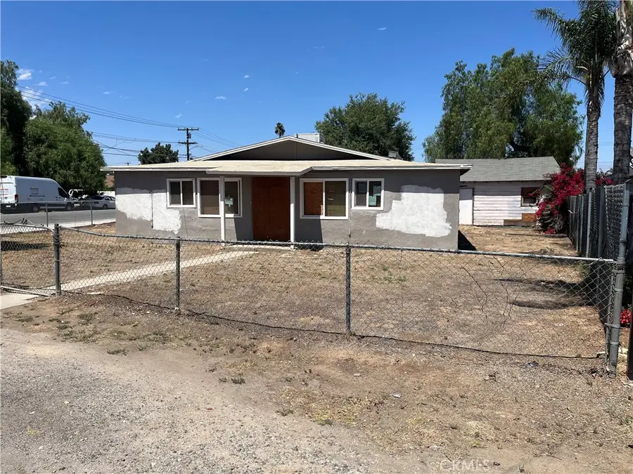 10976 Bushnell Avenue, Riverside, CA 92505 - Image #3