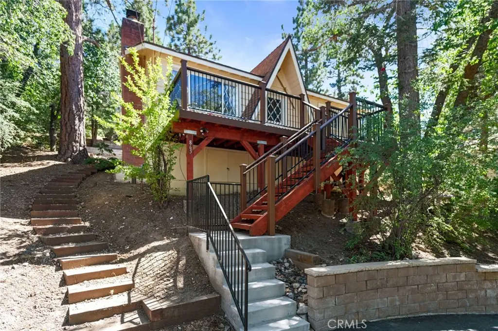 865 Villa Grove Avenue, Big Bear Lake, CA 92315 - Image #1