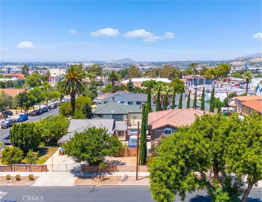 311 E 8th Street, Corona, CA 92879 - Image #2