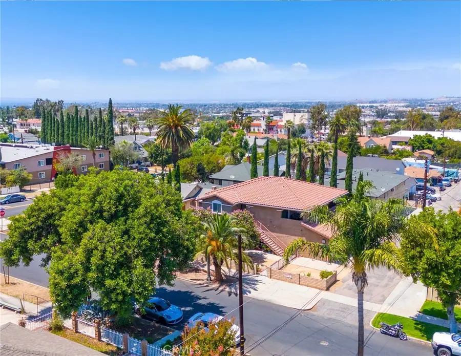 311 E 8th Street, Corona, CA 92879 - Image #3