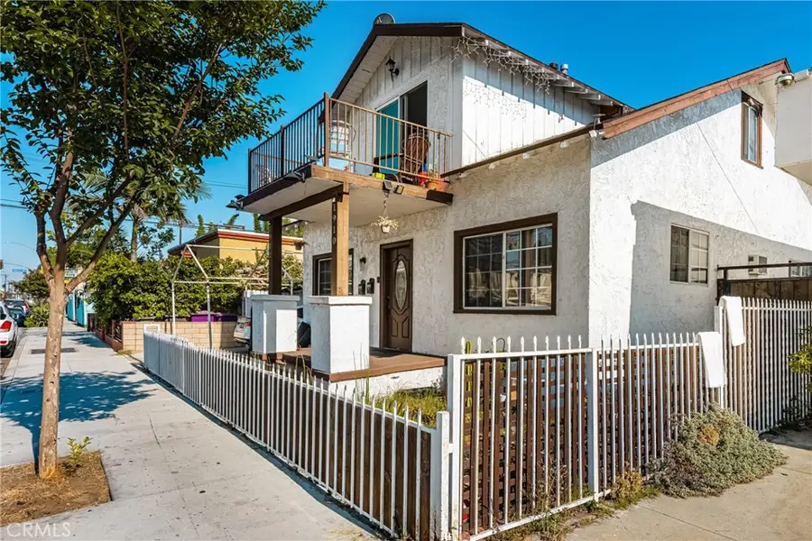 1912 E 10th Street, Long Beach, CA 90813 - Image #2