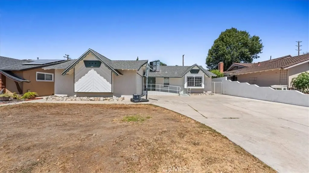 1513 W Cerritos Avenue, Anaheim, CA 92802 - Image #1