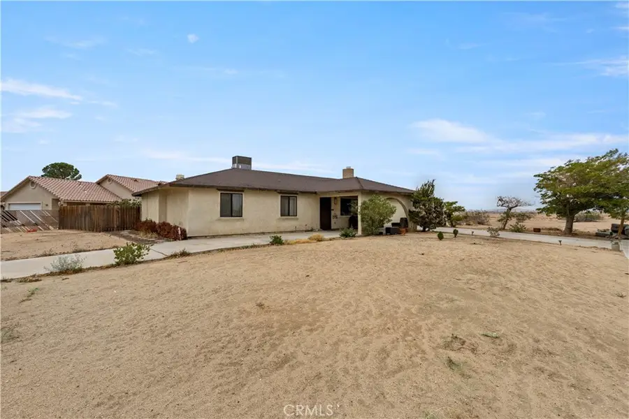 16226 Brookfield Drive, Victorville, CA 92394 - #3