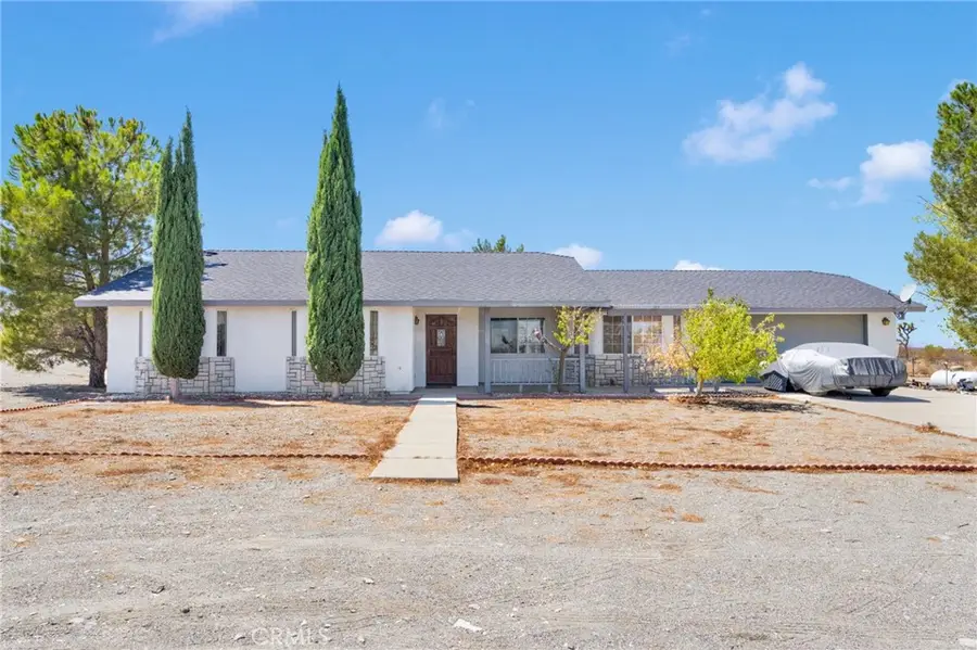 11574 Silver Rock Road, Pinon Hills, CA 92372 - Image #2