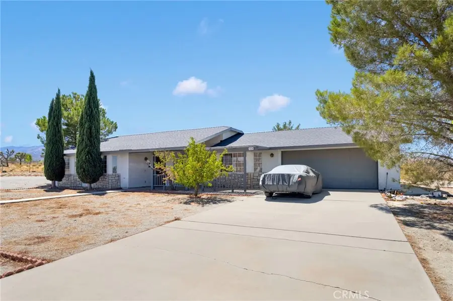 11574 Silver Rock Road, Pinon Hills, CA 92372 - Image #3