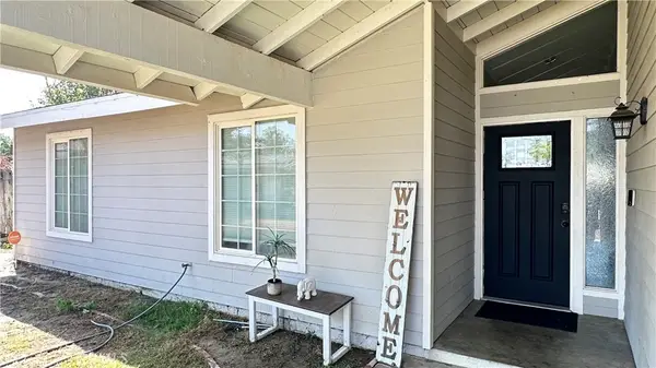 3025 Kennedy Way, Bakersfield, CA 93309