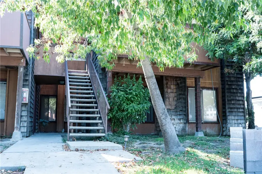 9010 Newport, Fontana, CA 92335 - #3