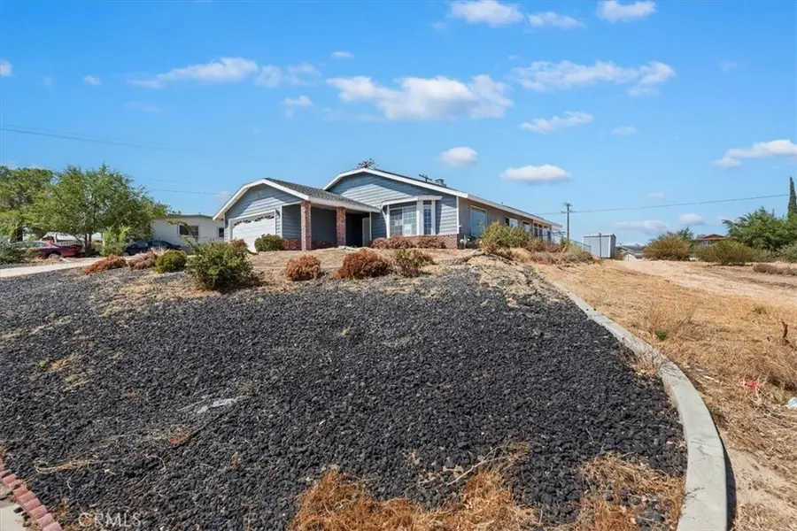 16924 Crestview, Victorville, CA 92395 - Image #2