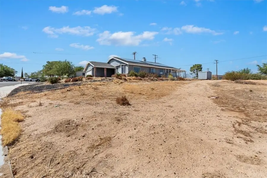 16924 Crestview, Victorville, CA 92395 - Image #3