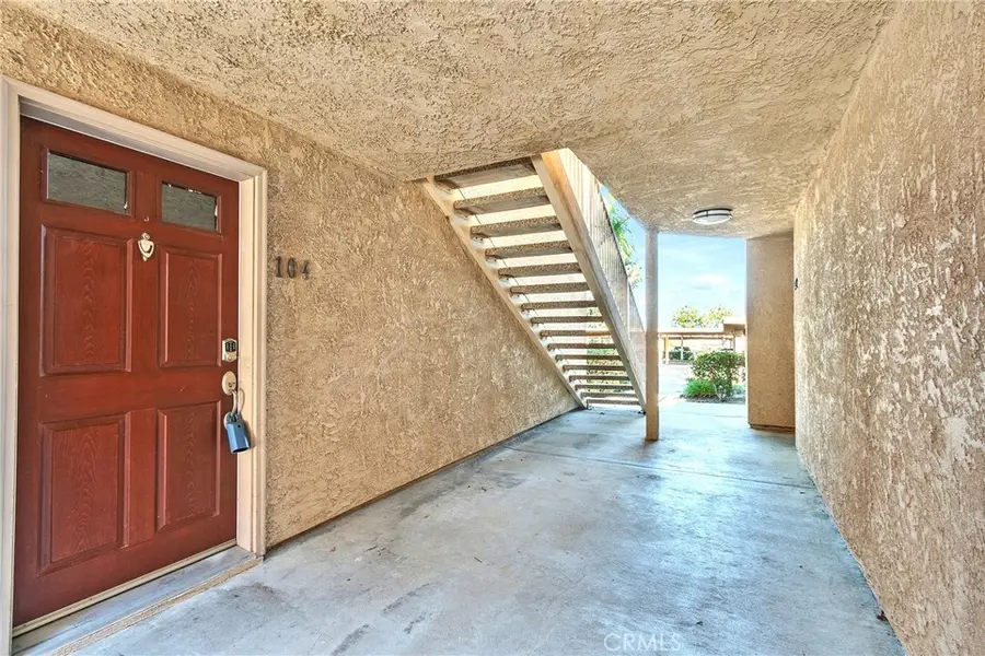 2400 Del Mar Way #104, Corona, CA 92882 - Image #3