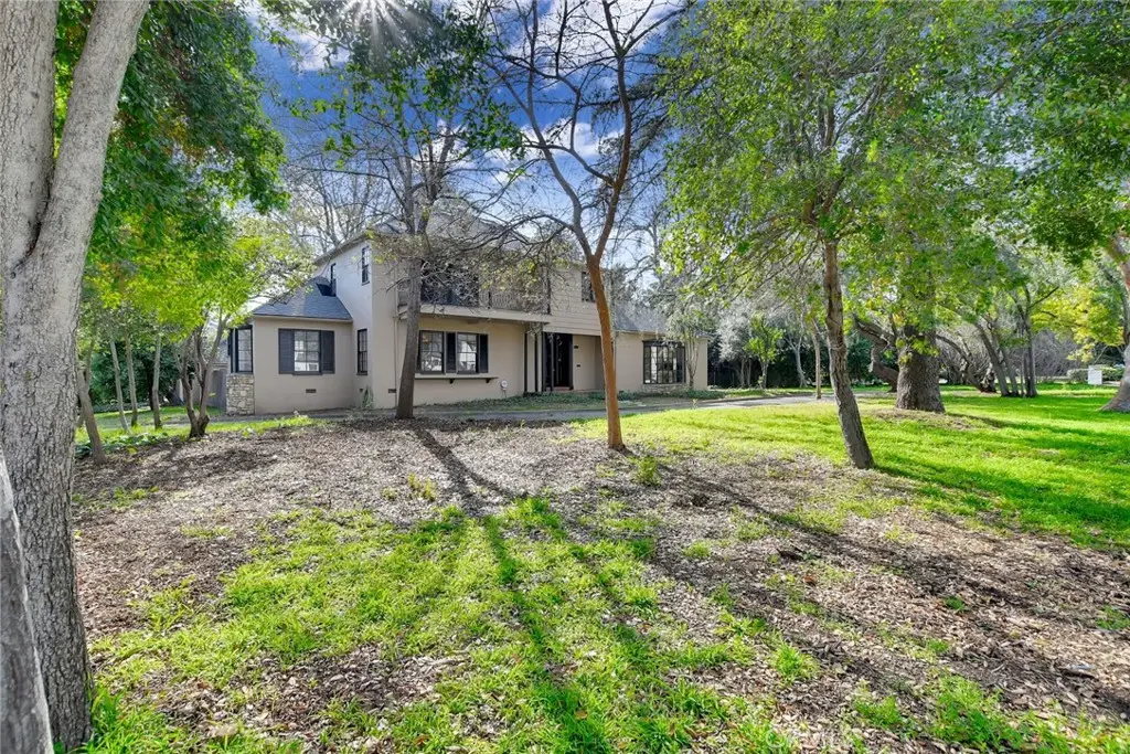 3490 San Pasqual, Pasadena, CA 91107 - #1