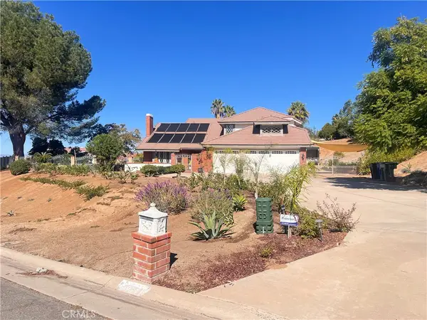 7158 Golden Vale, Riverside, CA 92506