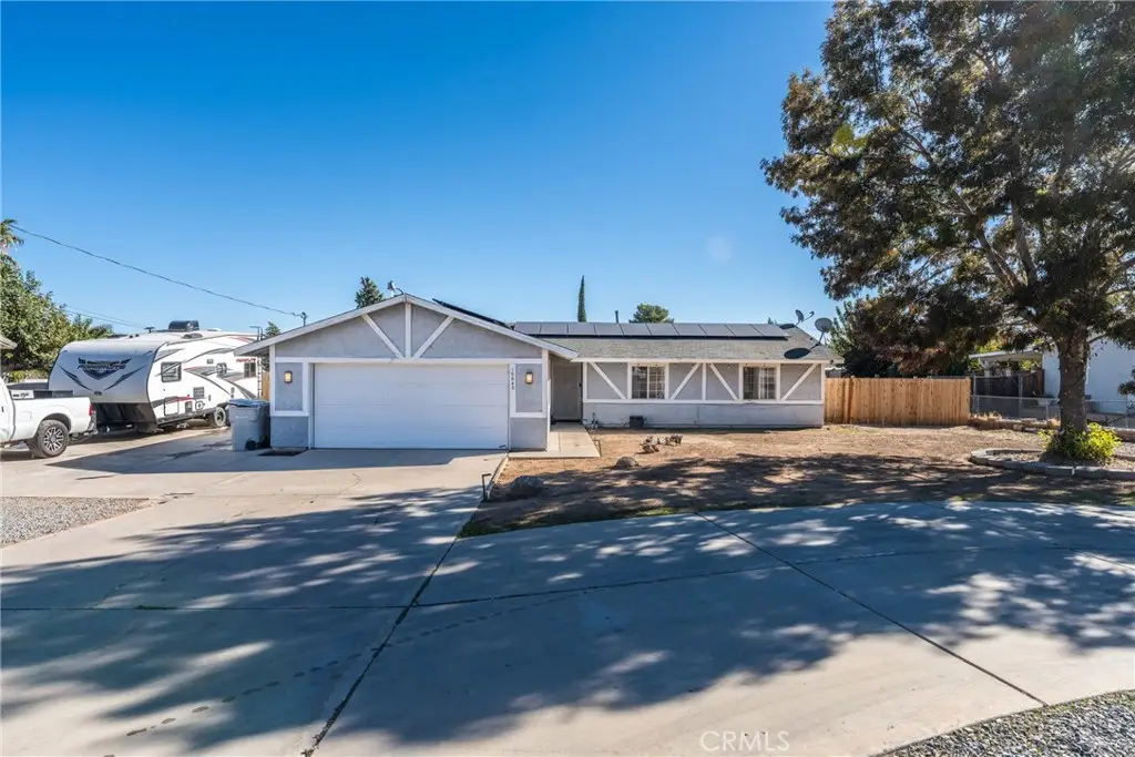10643 Arroyo, Hesperia, CA 92345 - #1