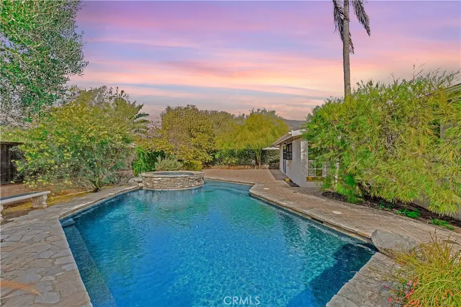 1353 Valeview Avenue, Glendora, CA 91740 - Image #3