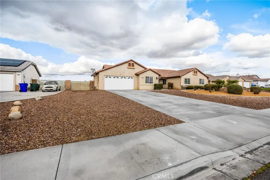 21266 Colombard, Apple Valley, CA 92308 - Image #3