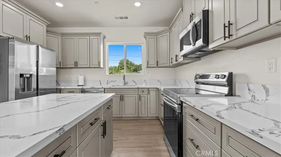 21402 Short Ridge, Perris, CA 92570 - #2