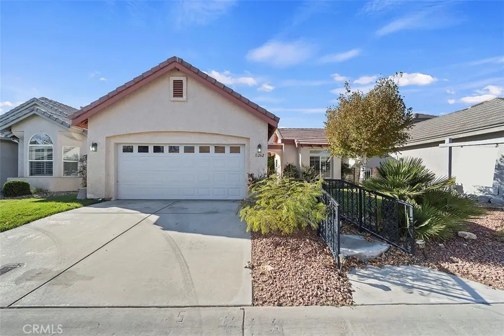 11262 Country Club Drive, Apple Valley, CA 92308 - Image #1