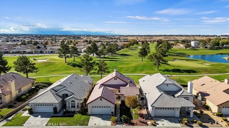11262 Country Club Drive, Apple Valley, CA 92308 - Image #3