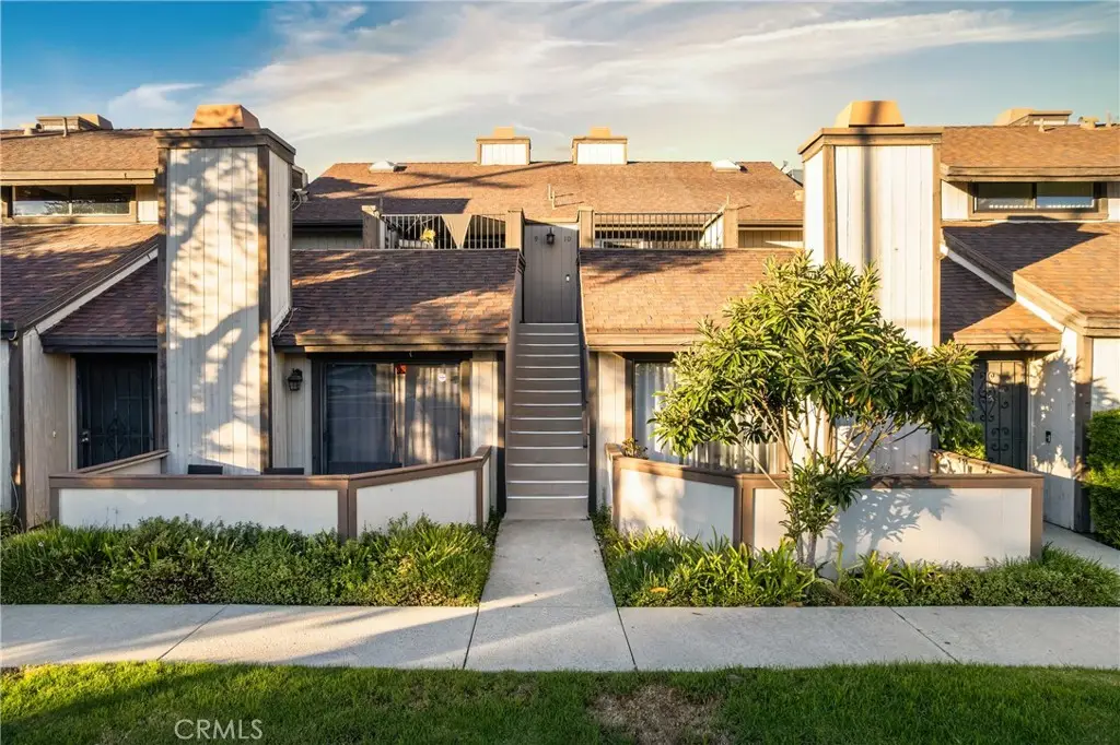 22421 Sherman Way #10, West Hills, CA 91307 - #1