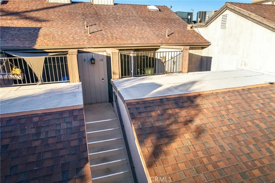 22421 Sherman Way #10, West Hills, CA 91307 - #2