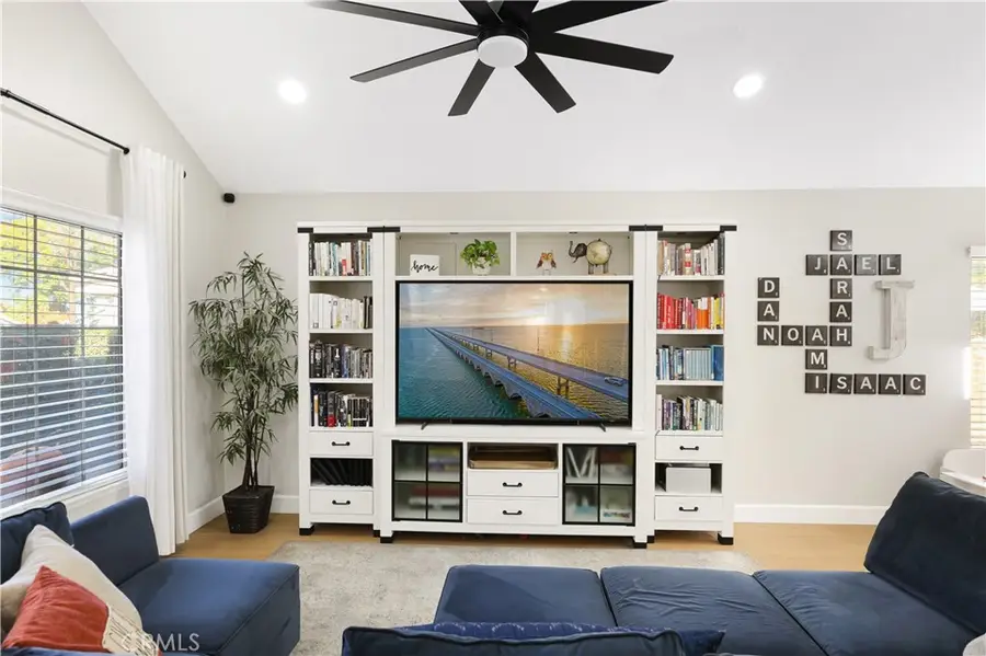 310 Hartford, Redlands, CA 92374 - Image #2