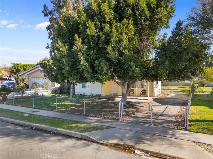 9721 Juniper, Fontana, CA 92335 - #3