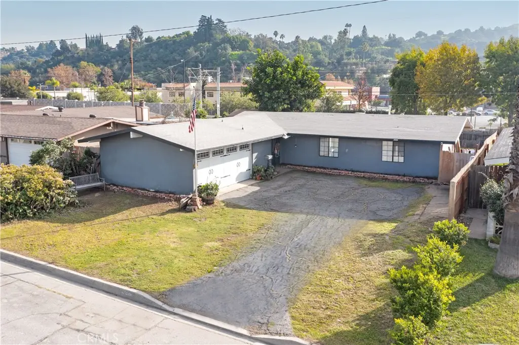 1114 E Lemon, Glendora, CA 91741 - #1