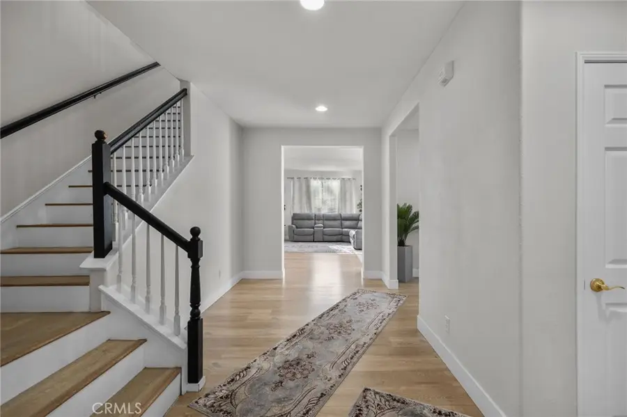 12 Plaza Avila, Lake Elsinore, CA 92532 - Image #3