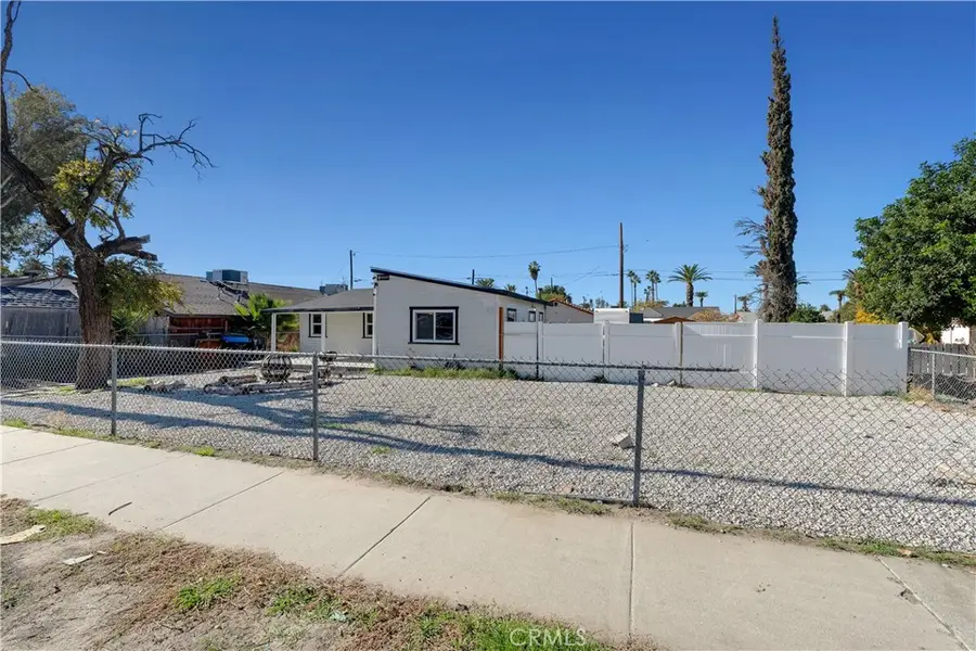 415 N Santa Fe, Hemet, CA 92543 - #2