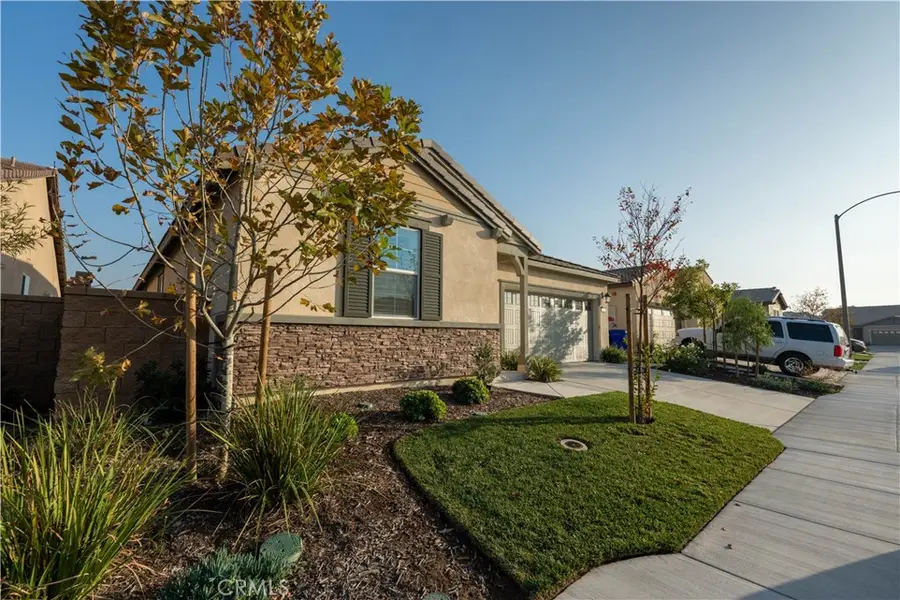 565 Hudson Way, Rialto, CA 92377 - #3