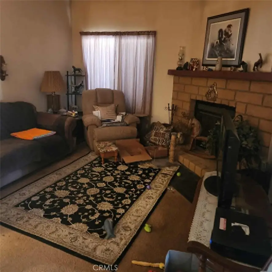 15681 San Jacinto, Fontana, CA 92336 - Image #2