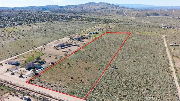 9588 Milpas, Apple Valley, CA 92308