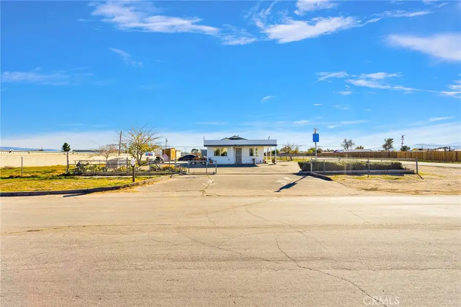15109 Anacapa Road, Victorville, CA 92392 - Image #2