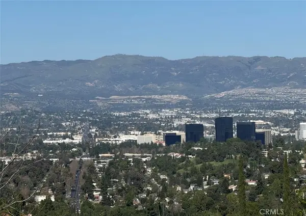 3300 N Topanga Canyon Blvd, Woodland Hills, CA 91364