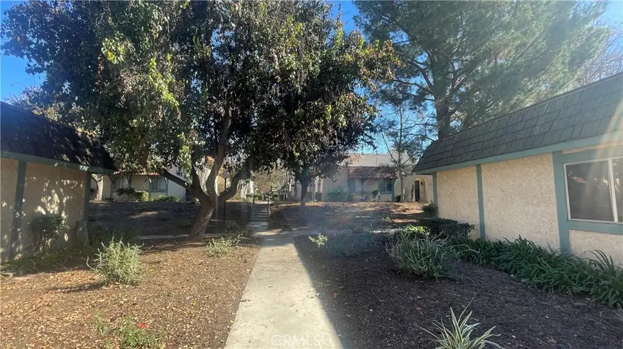 2560 Gonzaga, Riverside, CA 92507 - Image #2