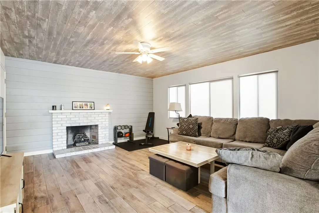 207 E Morningside Street, Long Beach, CA 90805 - #1