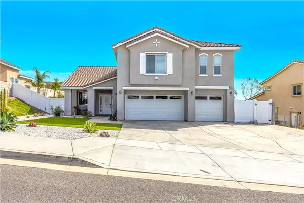 6703 Olive, San Bernardino, CA 92407