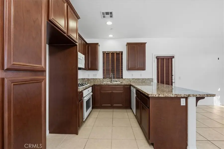 665 E. Riverside Dr. #3, Ontario, CA 91761 - Image #3