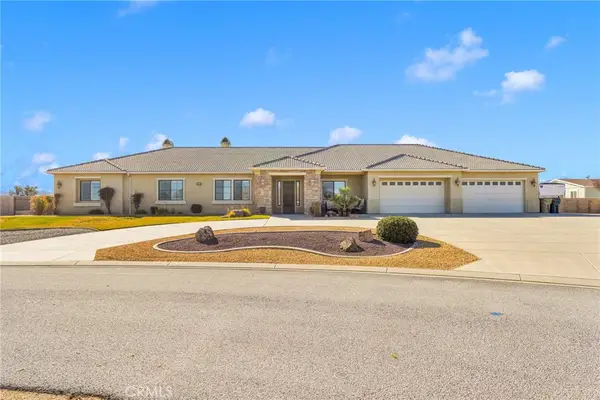 11885 Lamplighter, Oak Hills, CA 92344