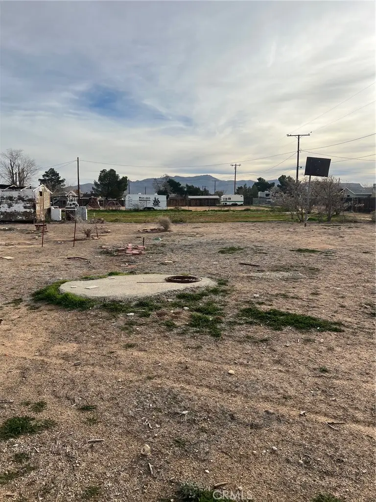 21865 Fox, Apple Valley, CA 92307 - #2