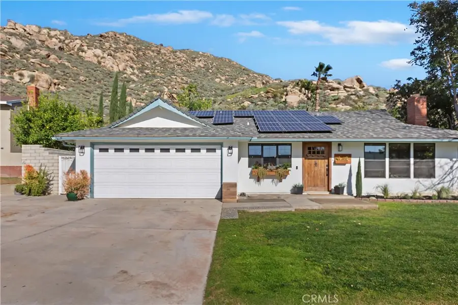 2275 Quartz, Riverside, CA 92507 - Image #2