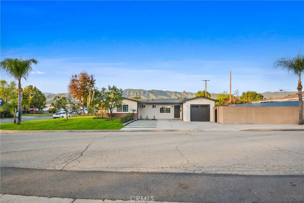 339 W Mauna Loa Avenue, Glendora, CA 91740 - Image #1