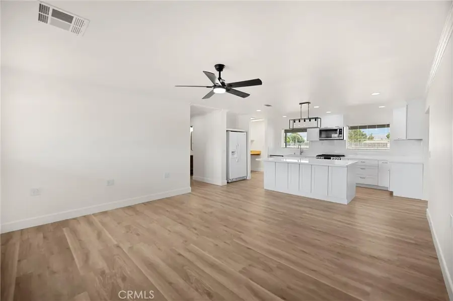 14265 Santee, Apple Valley, CA 92307 - #3