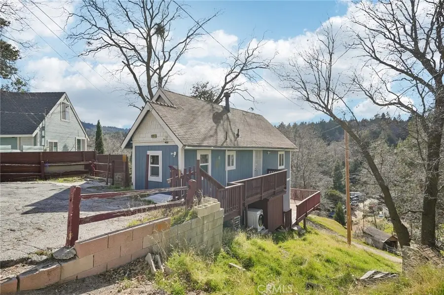 29251 Lake Brook Avenue, Cedar Glen, CA 92321 - #2