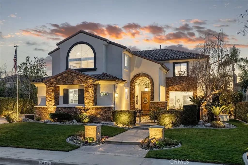 2384 Canyon Crest, La Verne, CA 91750 - #1