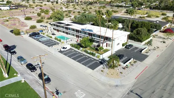 2303 N Indian Canyon Dr, Palm Springs, CA 92262