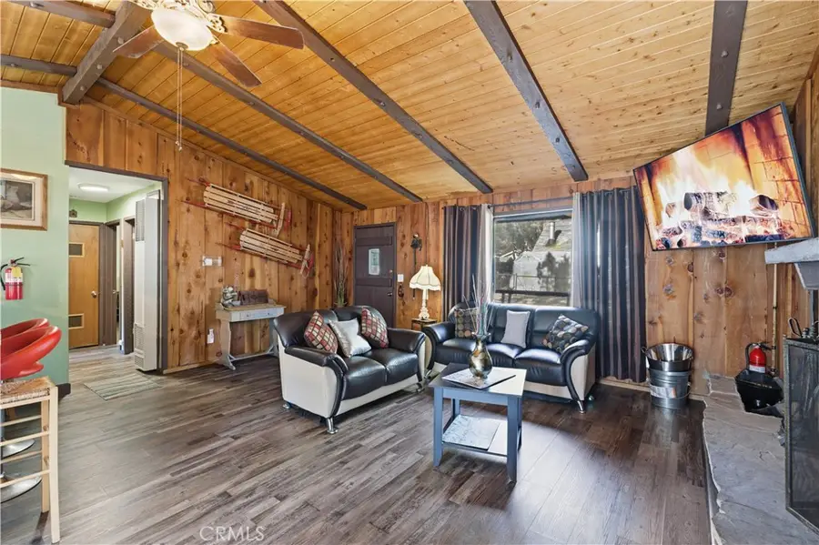 44667 Barton, Sugarloaf, CA 92386 - Image #2