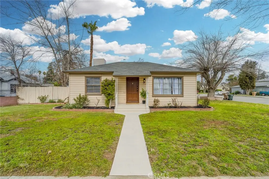 330 Lincoln, Bakersfield, CA 93305 - #1